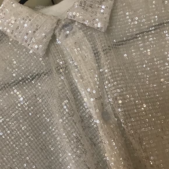 Clothes - Picture 5 of 5